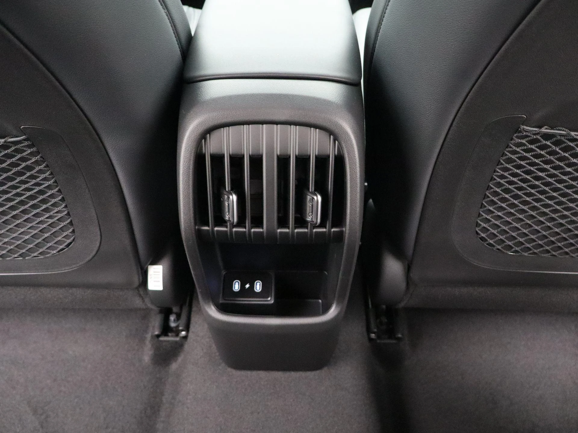 Hyundai-Kona-image-38