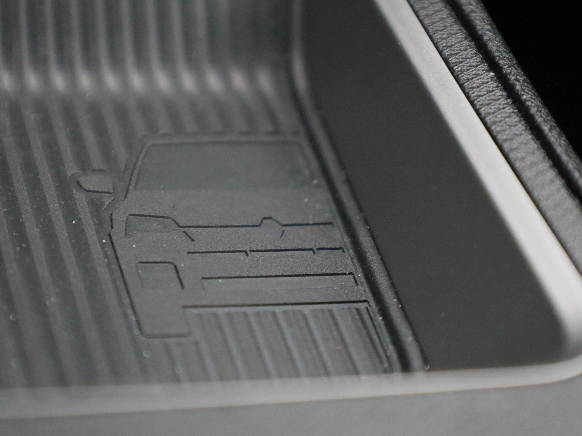 Renault-5-image-34