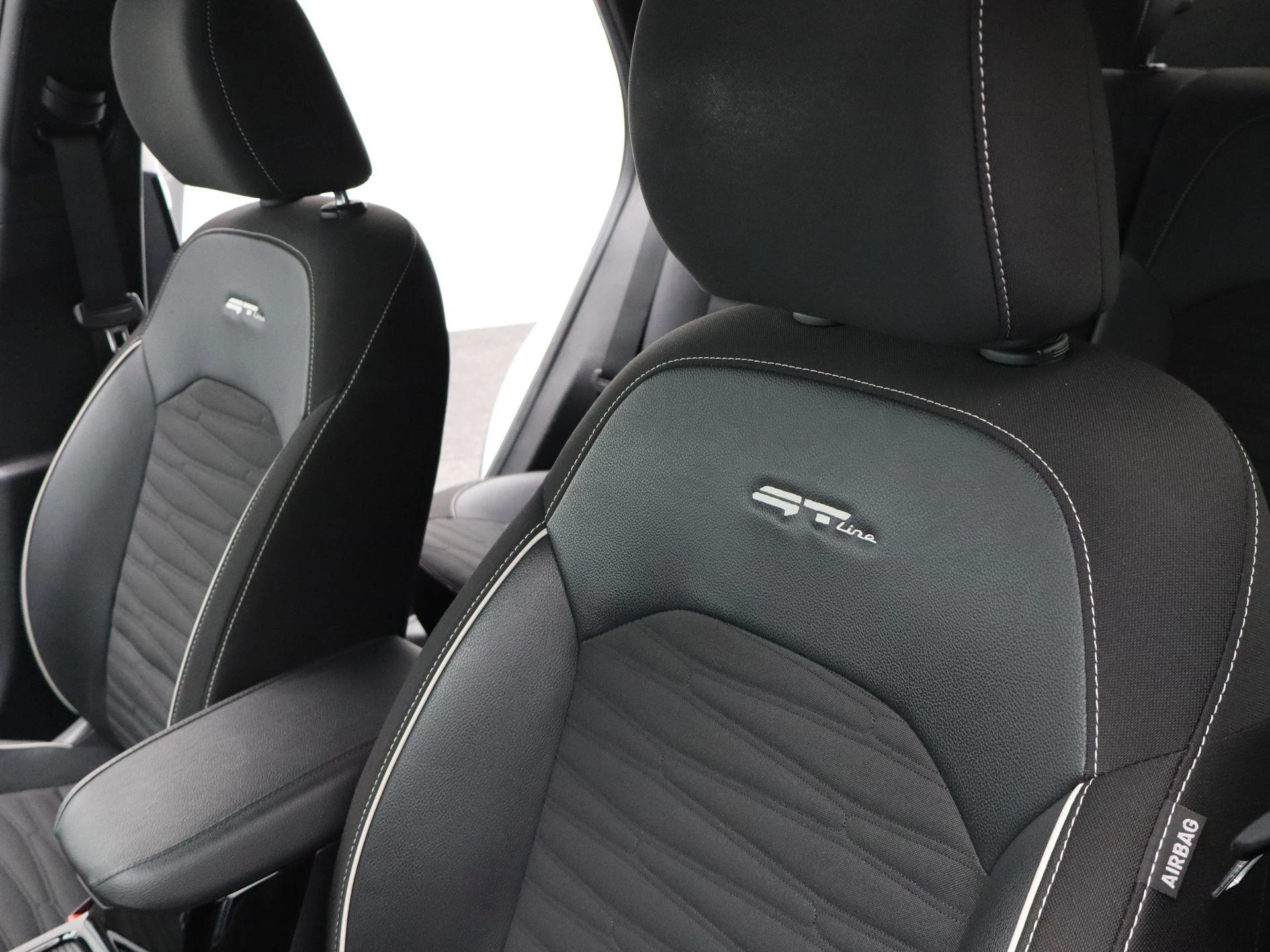 Kia-XCeed-image-28