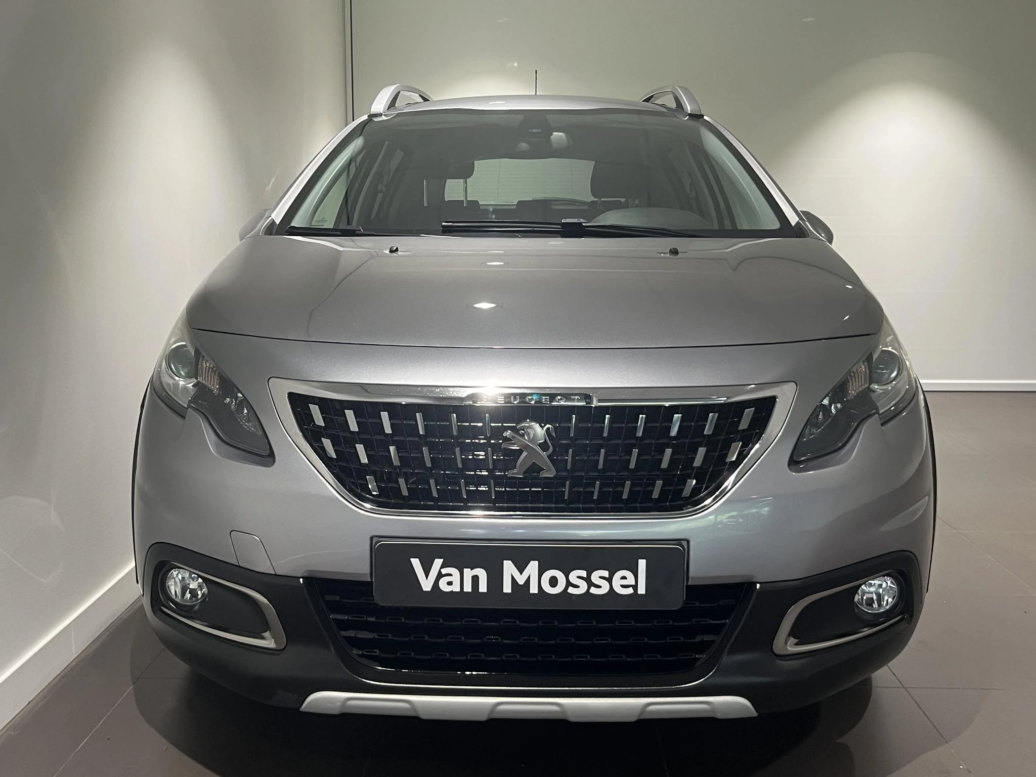 Peugeot-2008-image-1