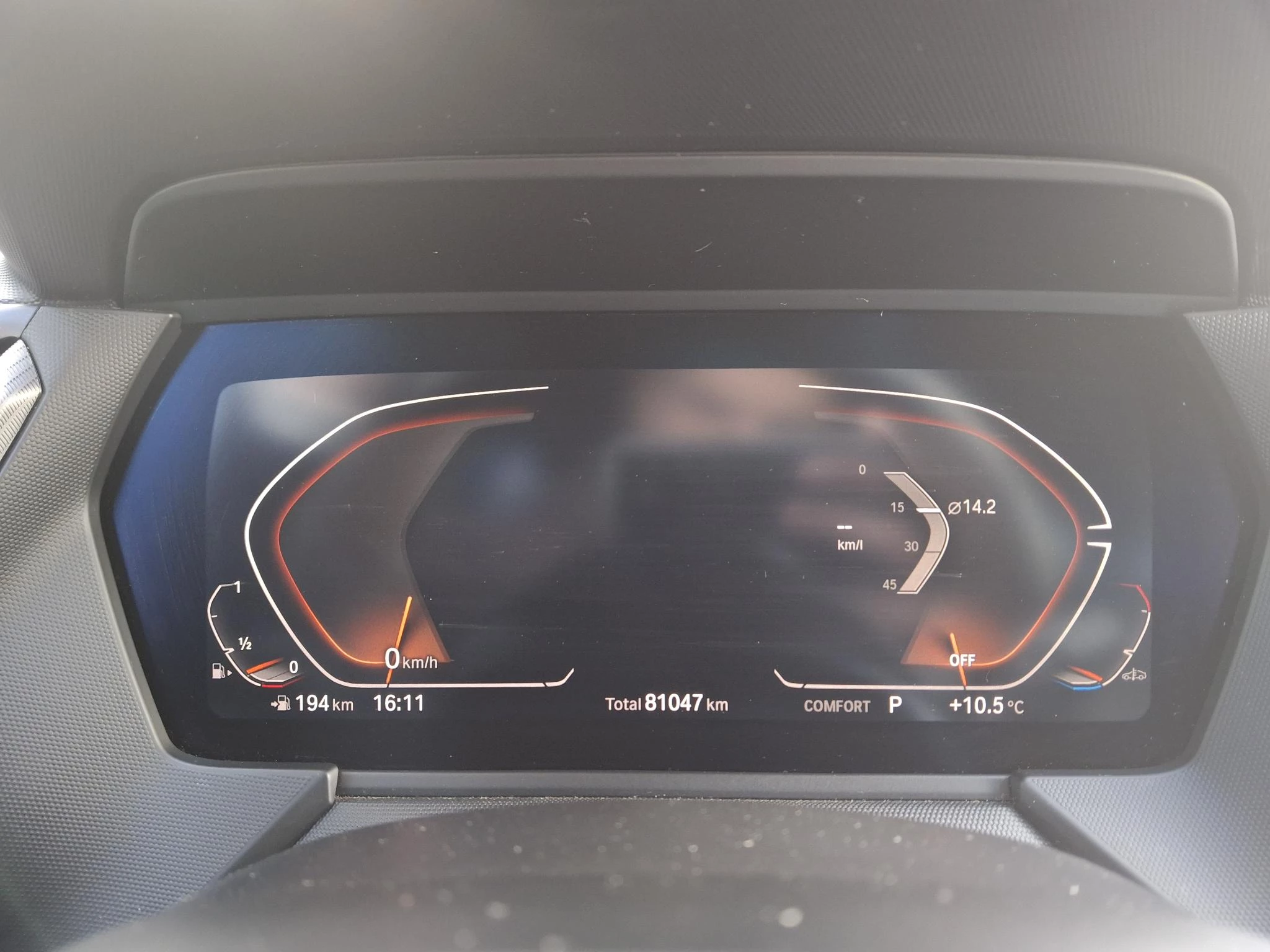 BMW-2 Serie-image-15