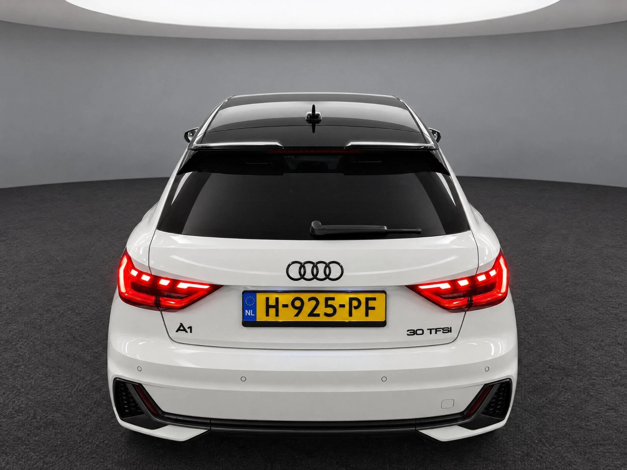 Audi-A1 Sportback-image-8