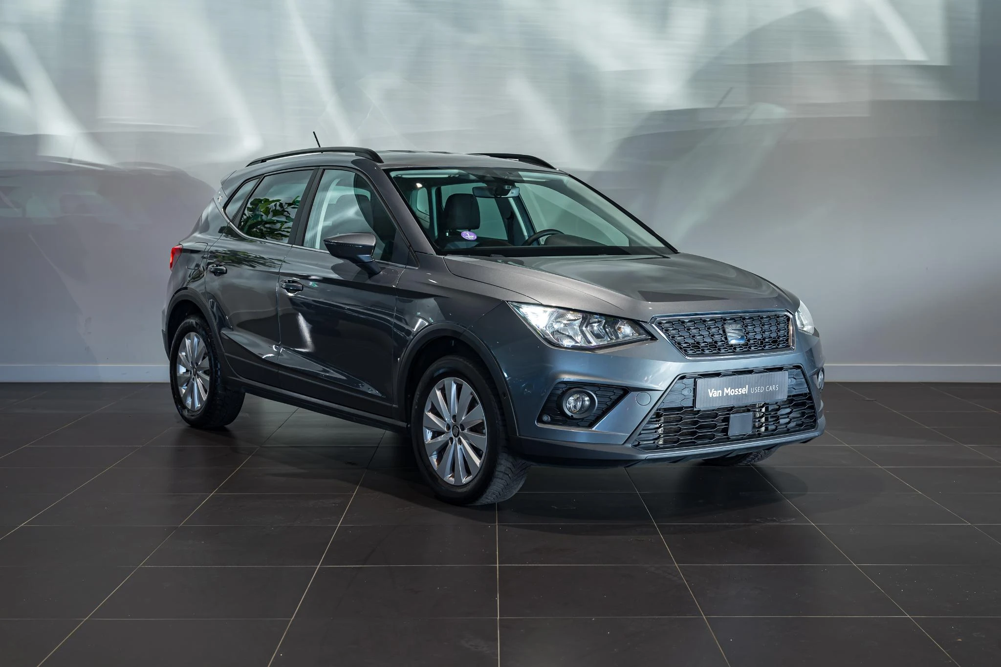 SEAT-Arona-image-2