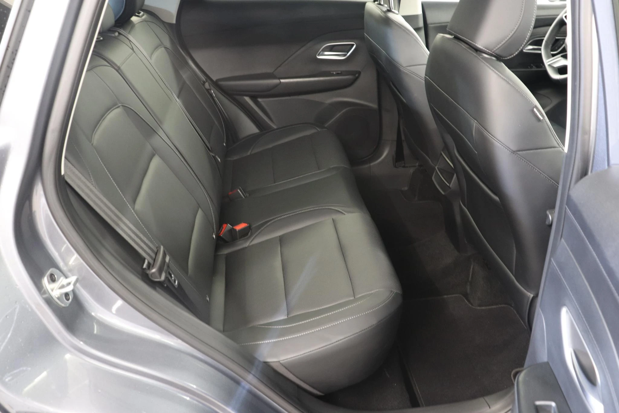 MG-ZS-image-17