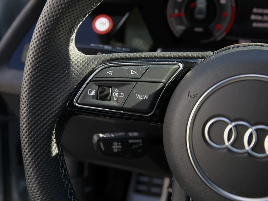 Audi A3 Limousine 30 TFSI S line Inter ACC Kamera GWP