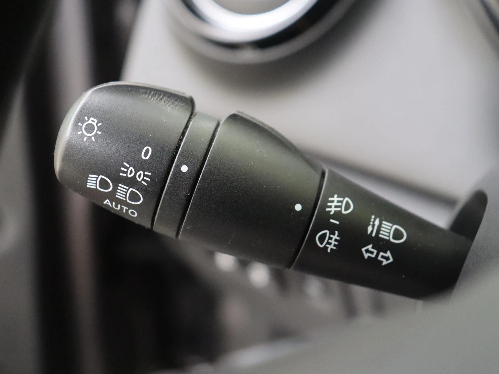 Renault-Captur-image-24