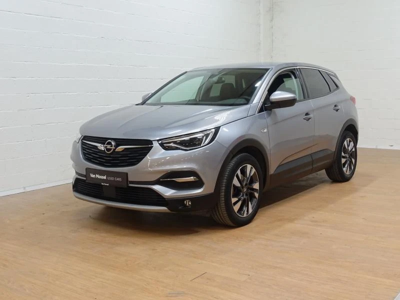 Opel-Grandland X-image-4