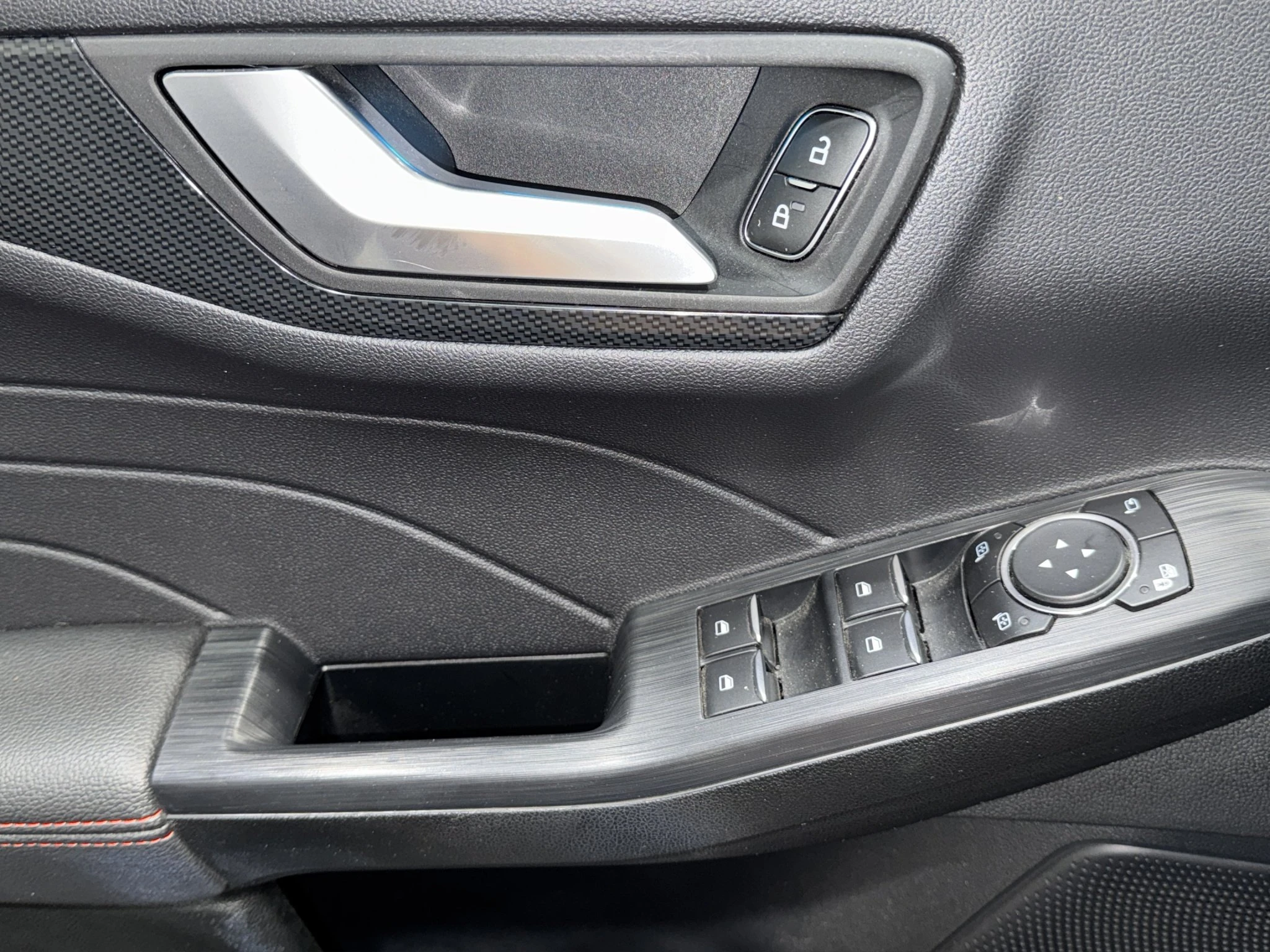 Ford-Kuga-image-15