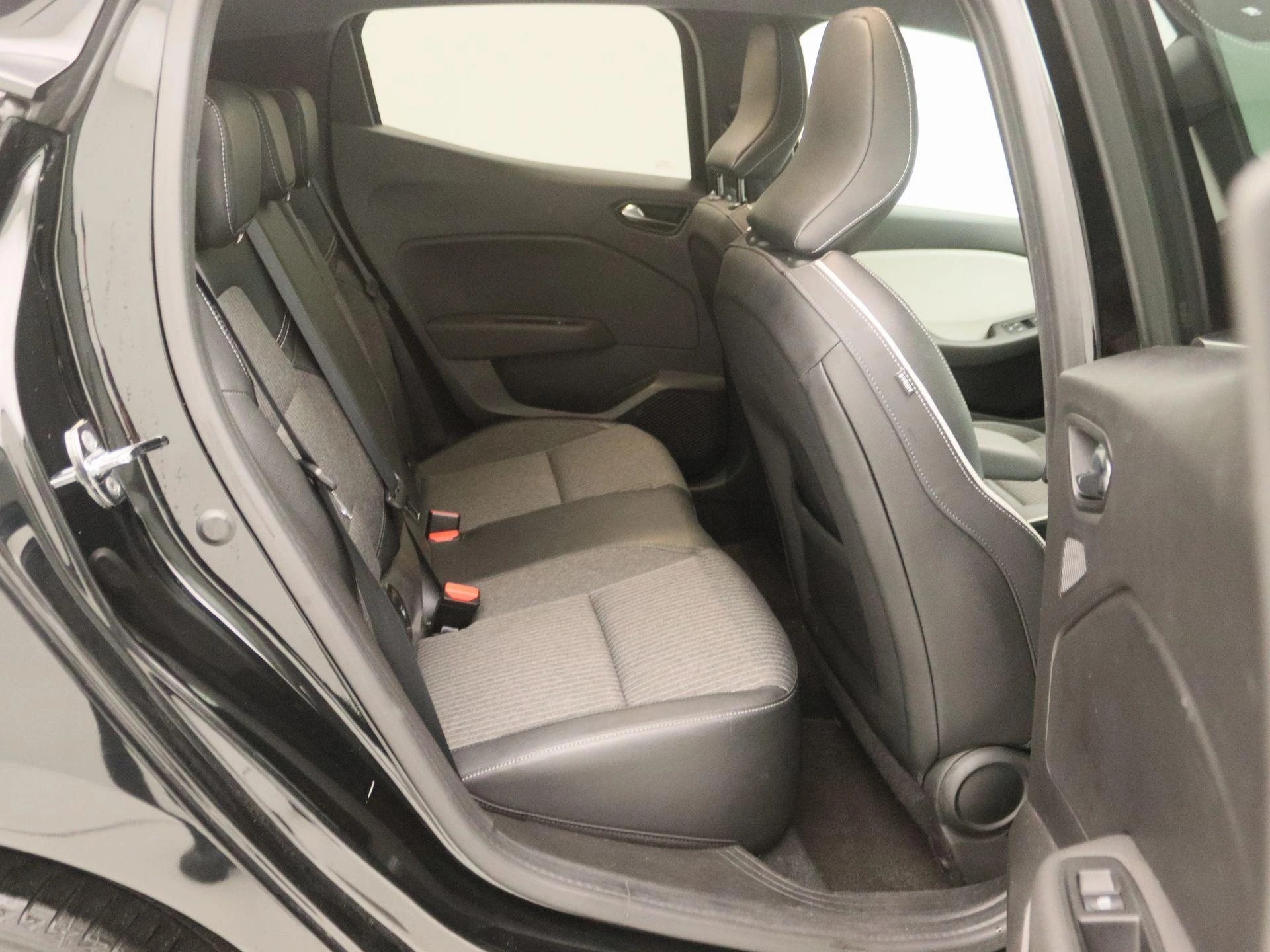 Renault-Clio-image-24