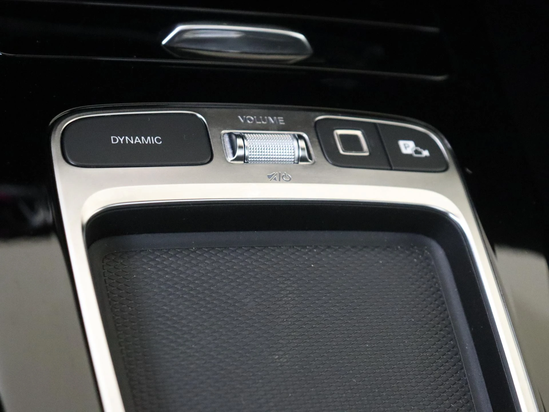 Mercedes-Benz-A-Klasse-image-20