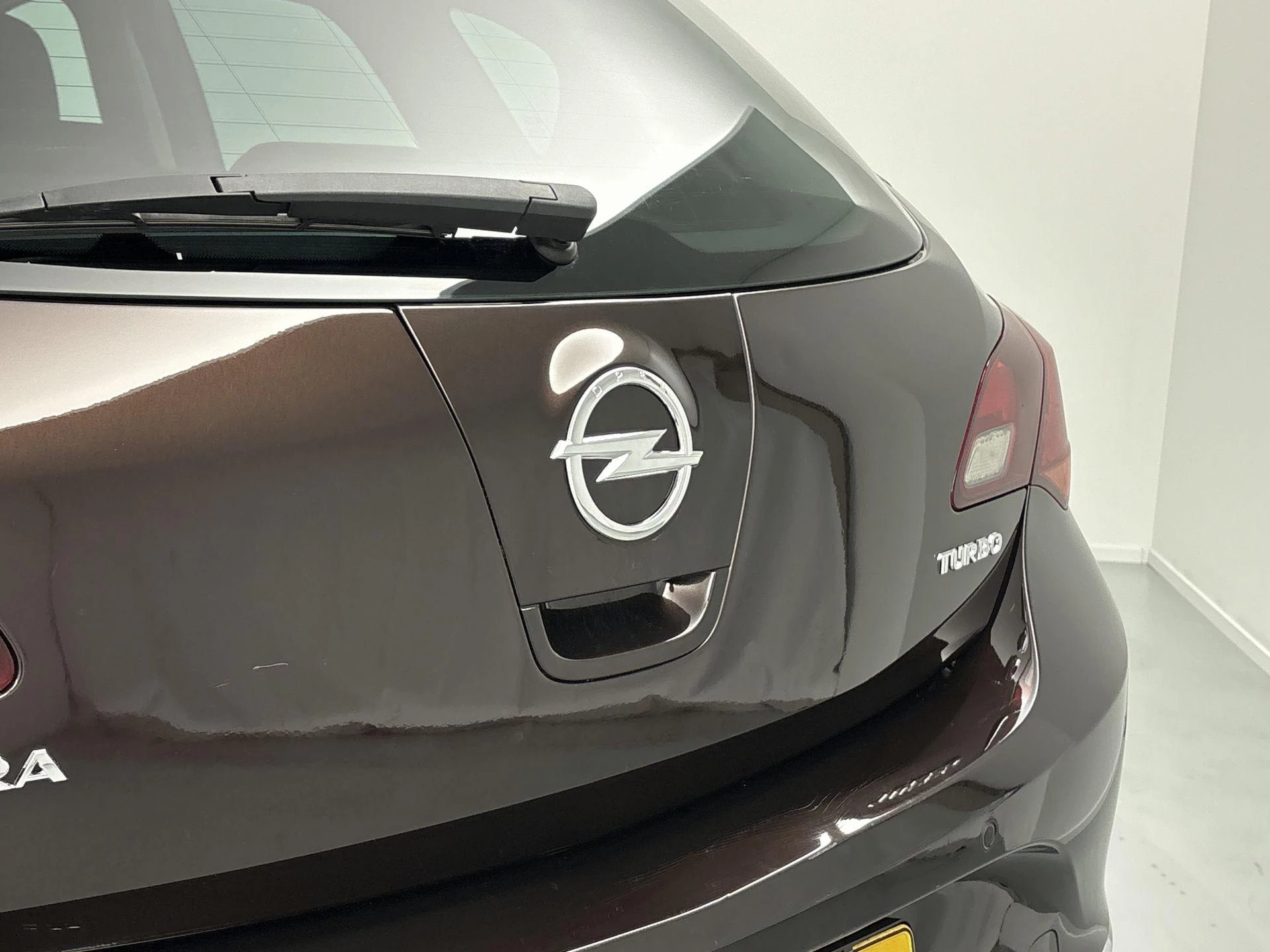 Opel-Astra-image-21