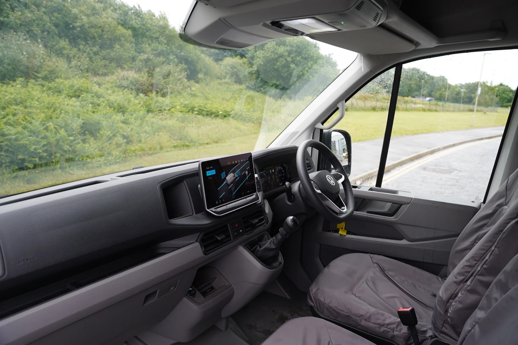 Volkswagen-Crafter-image-1