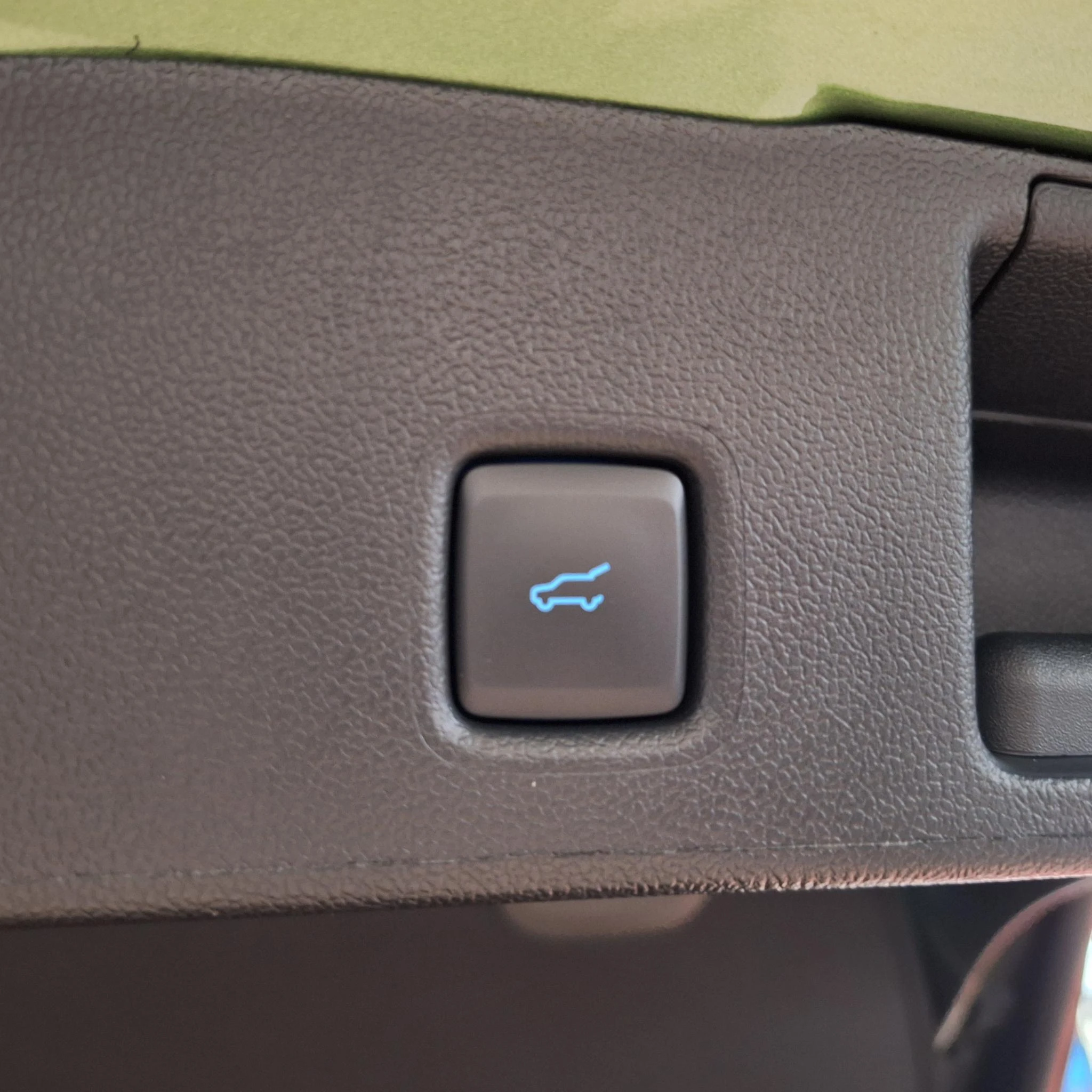 Ford-Kuga-image-14