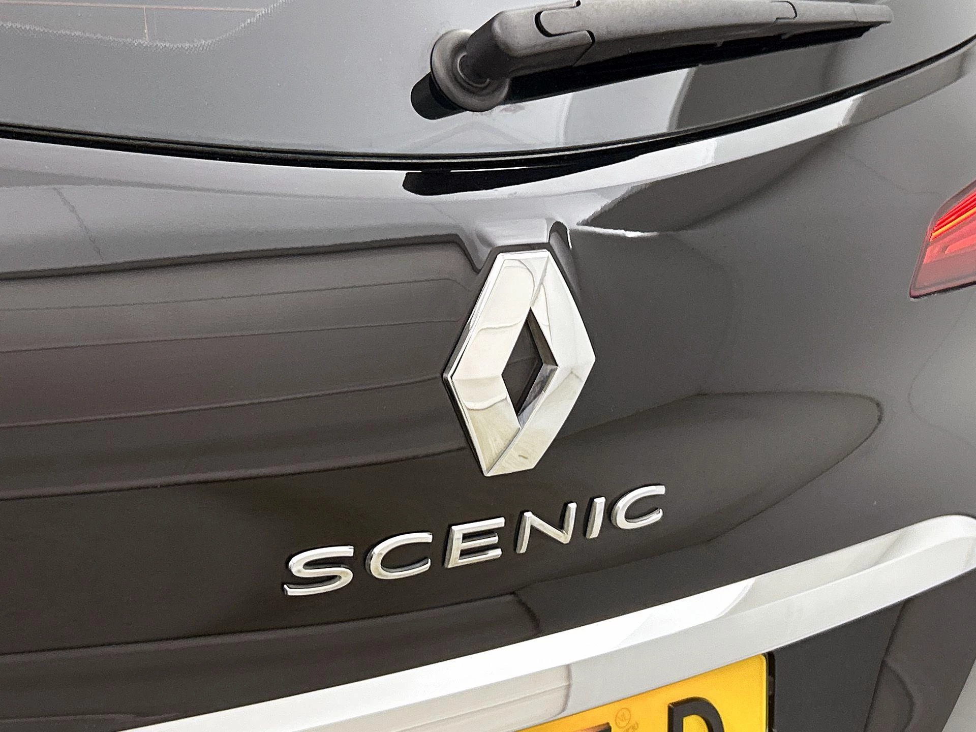 Renault-Scénic-image-20