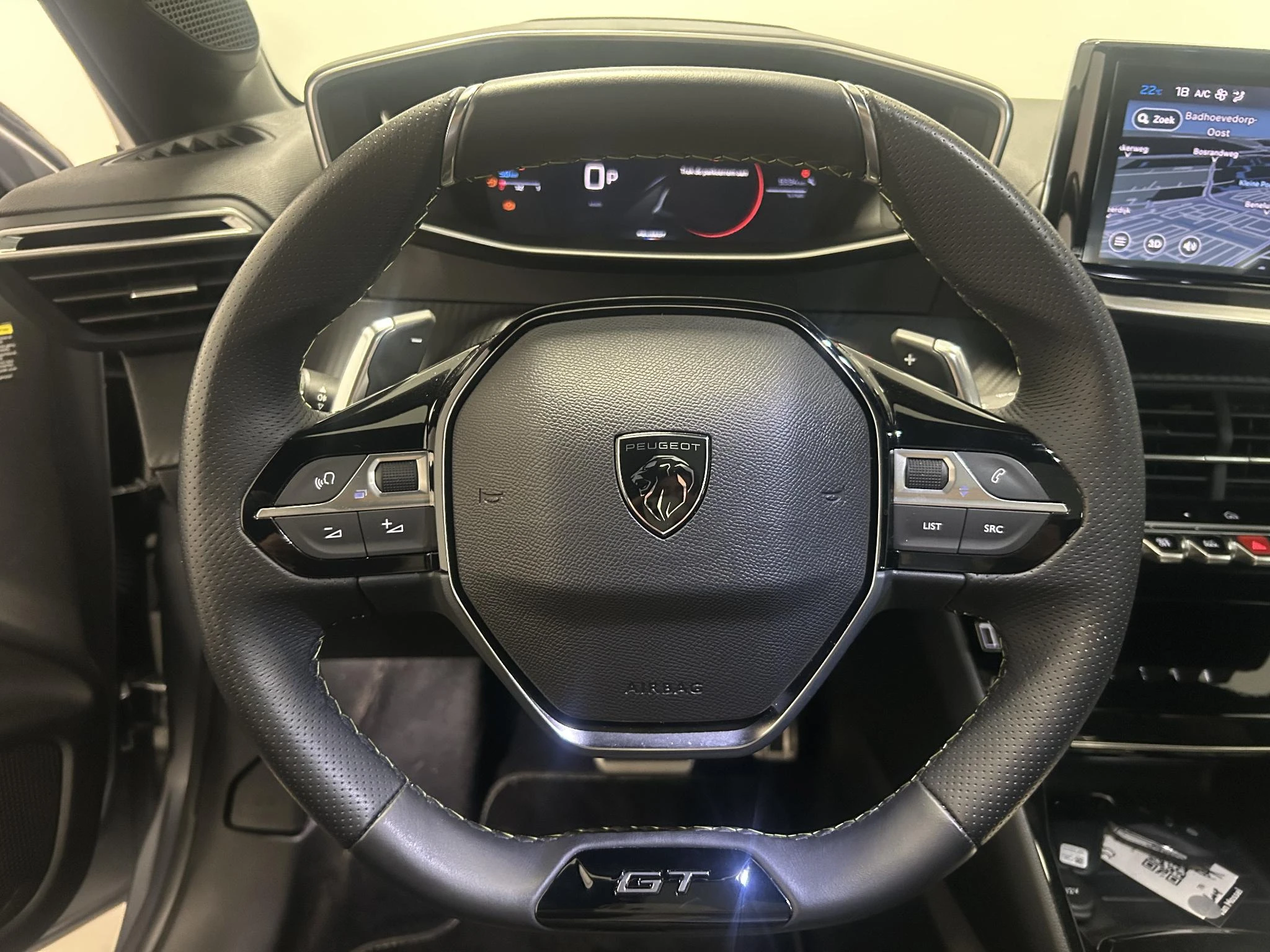 Peugeot-208-image-6