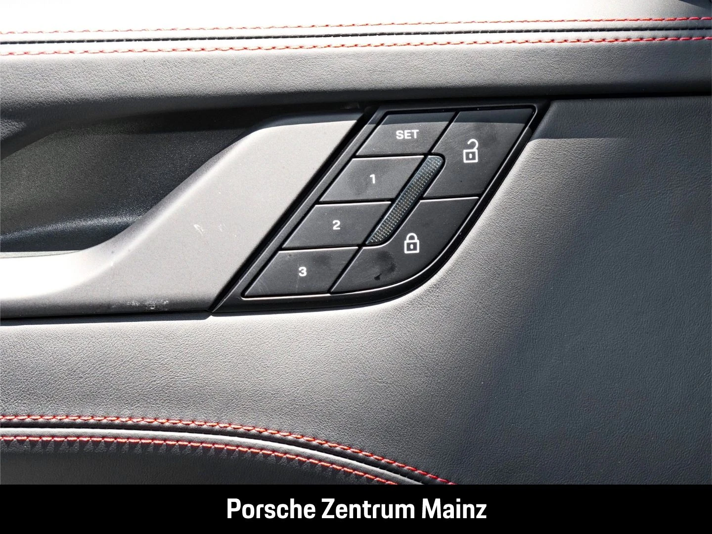 Porsche-911-image-28