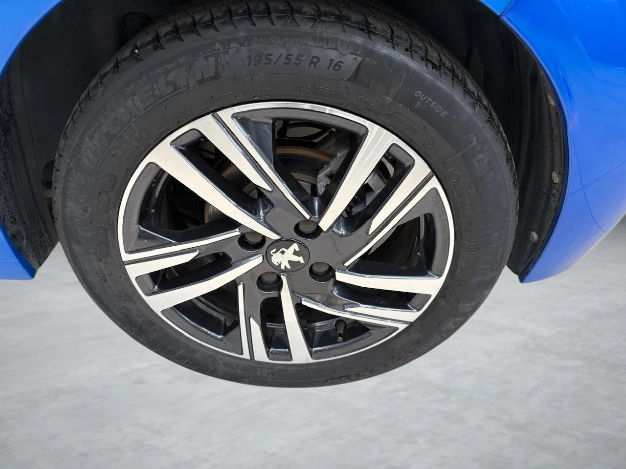 Peugeot-208-image-10