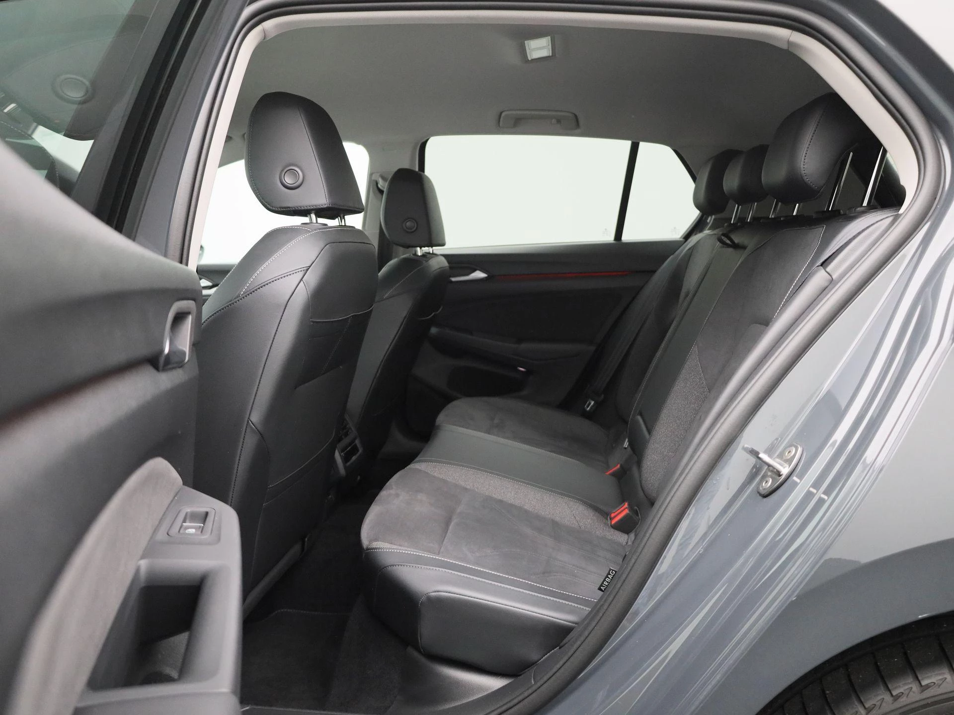 Volkswagen Golf 1.5 eHybrid Style Edition 204 PK|