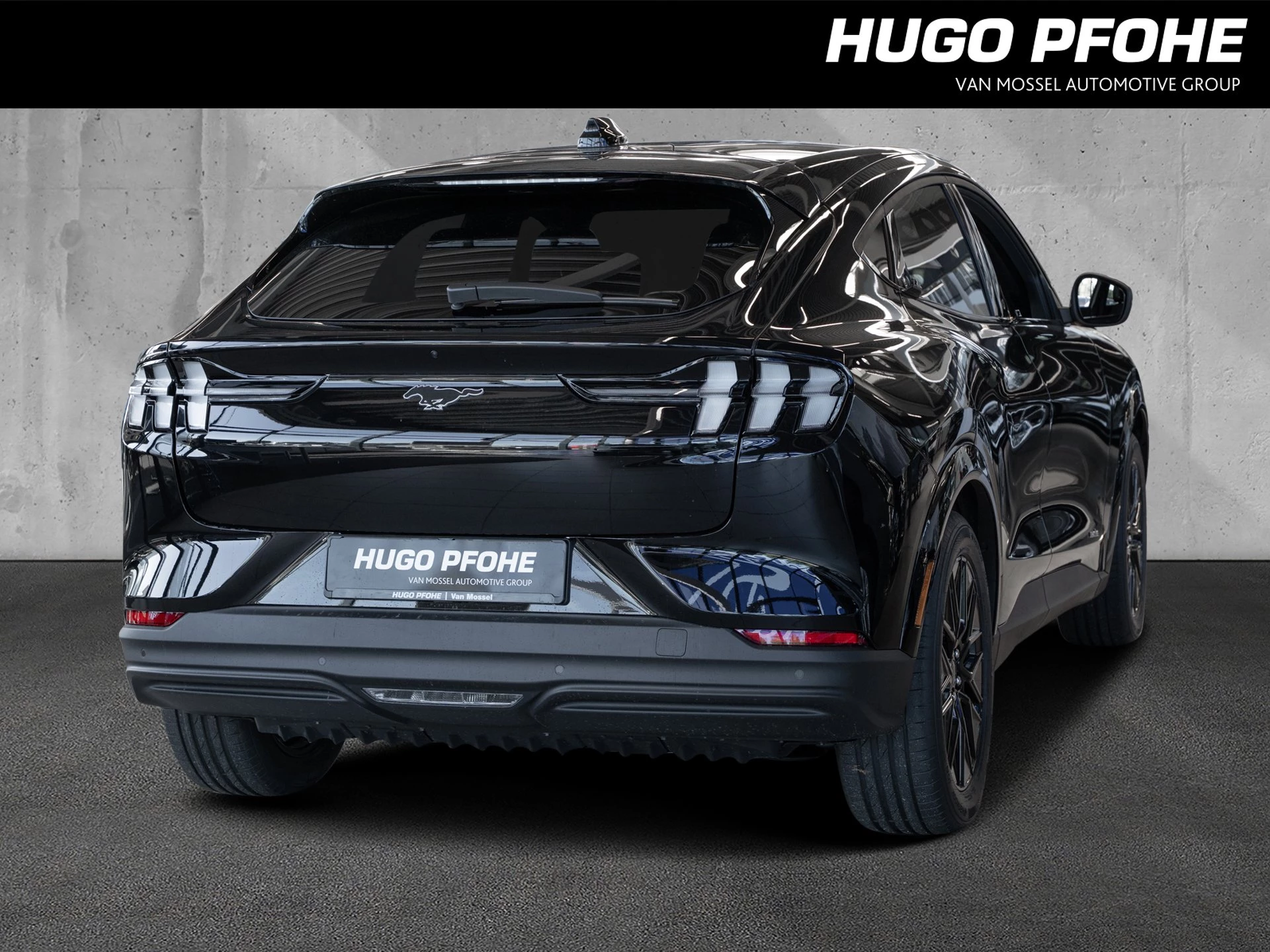 Ford Mustang Mach-E Premium Emotor Extended Range 203kW RWD TECH.PKT*19ZOLL*PANO*MEMORY