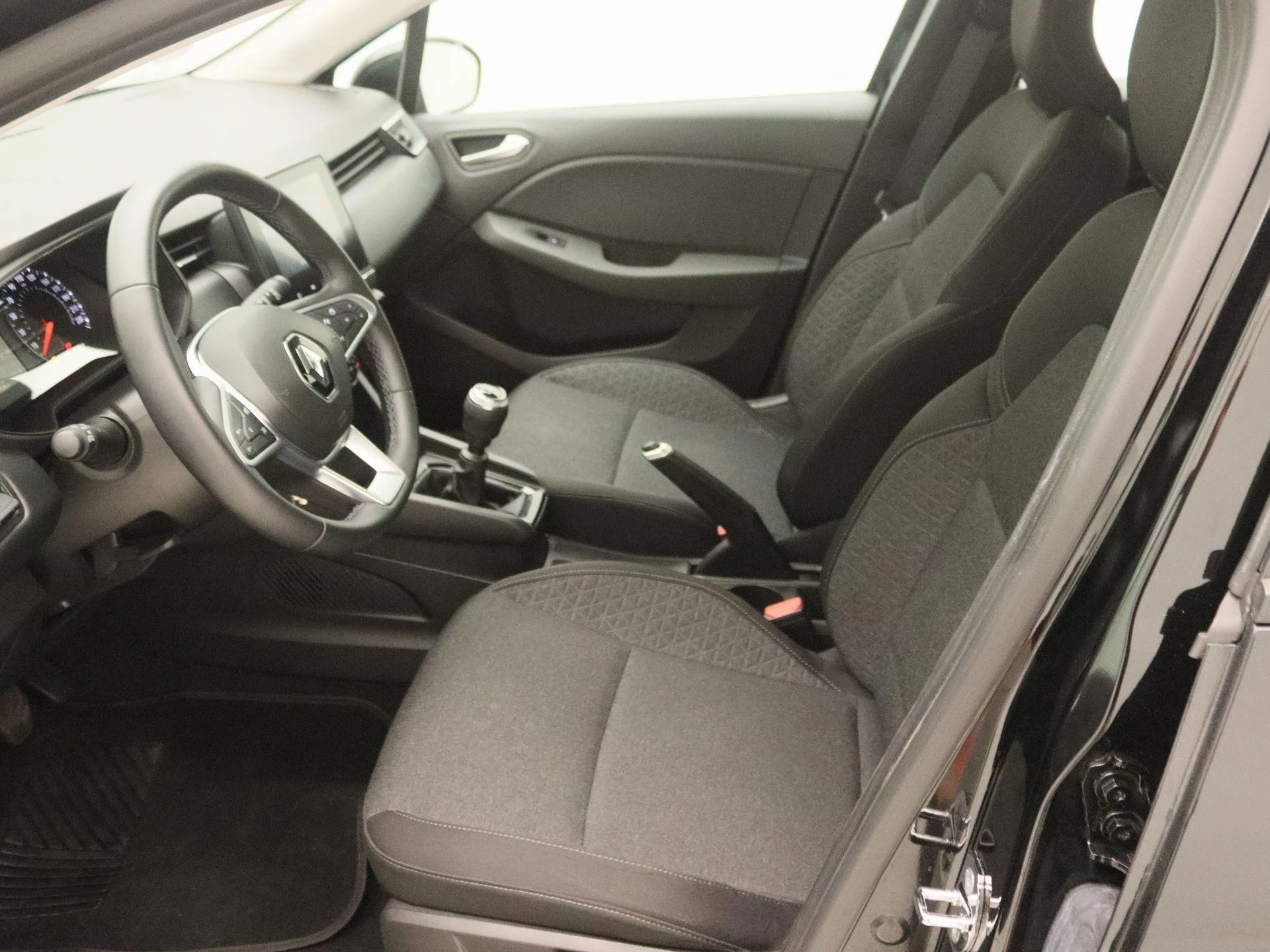 Renault-Clio-image-10