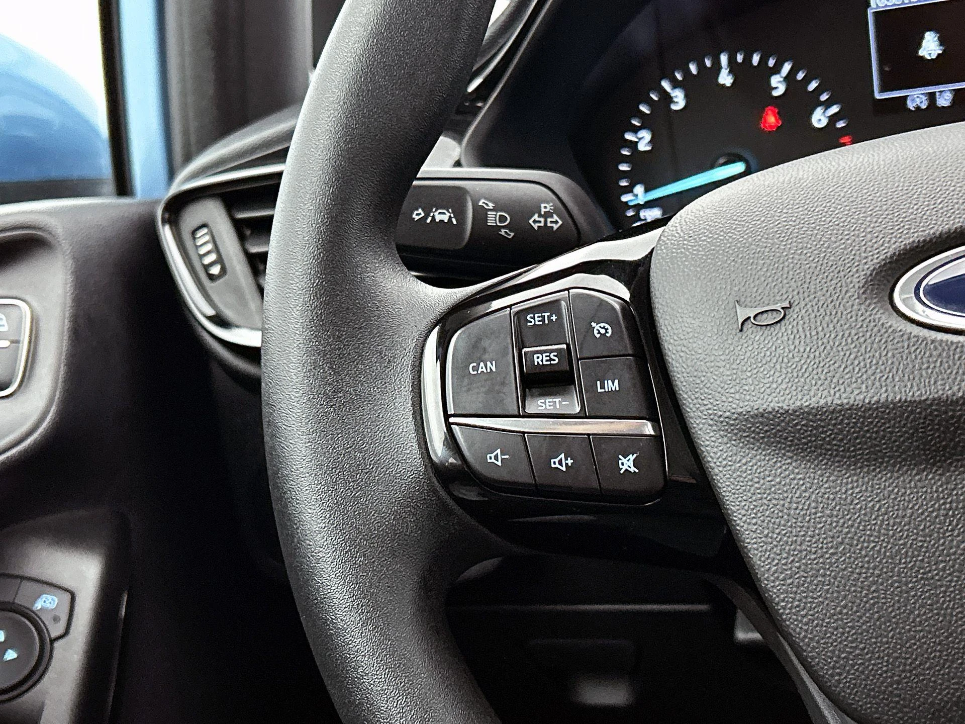 Ford-Fiesta-image-5