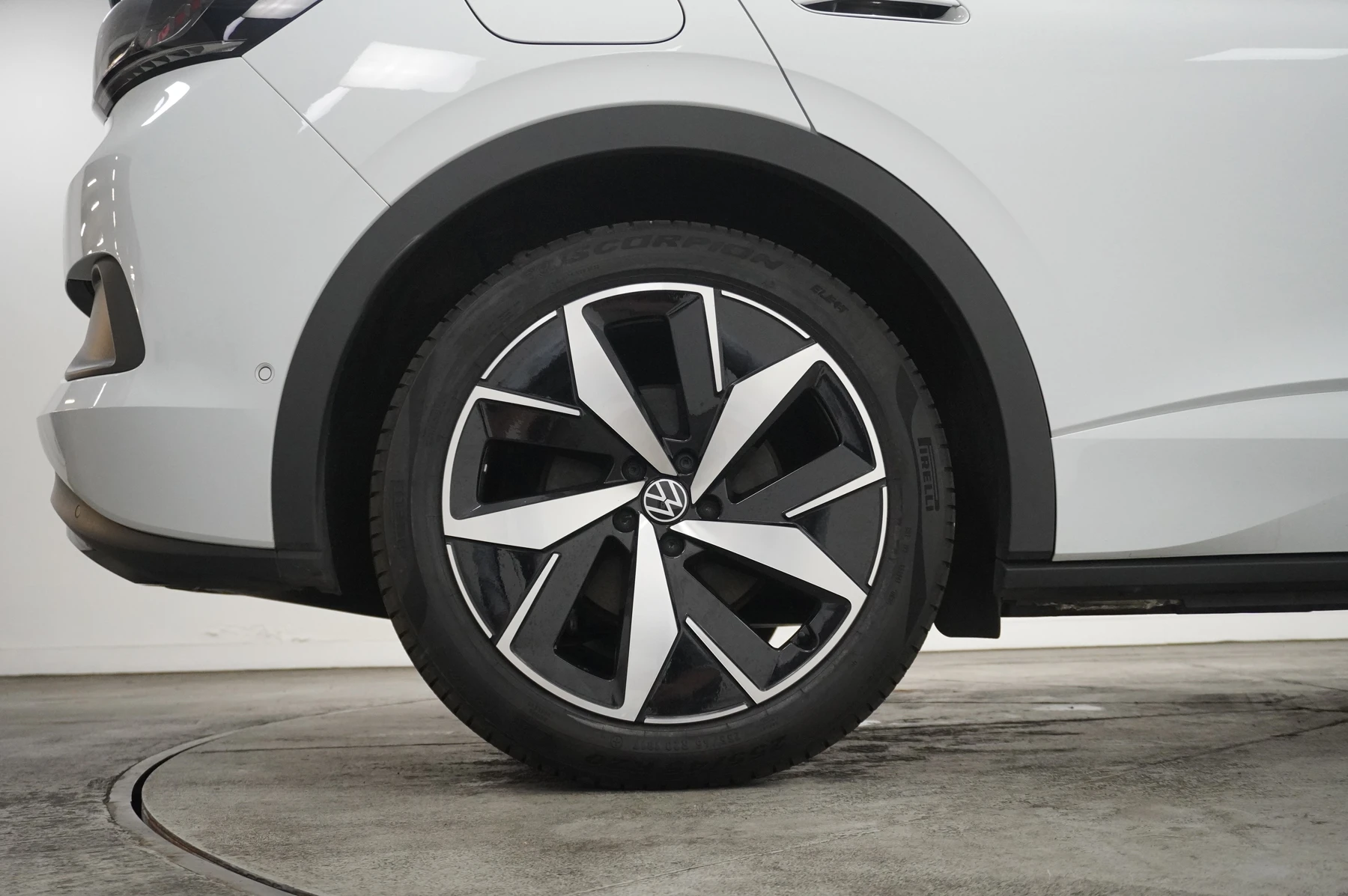 Volkswagen-ID.5-image-19