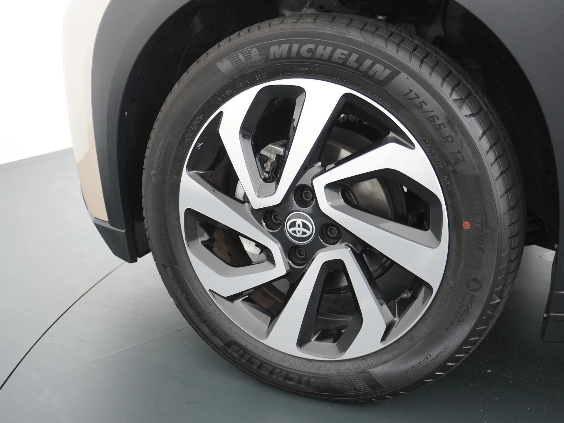 Toyota-Aygo-image-5