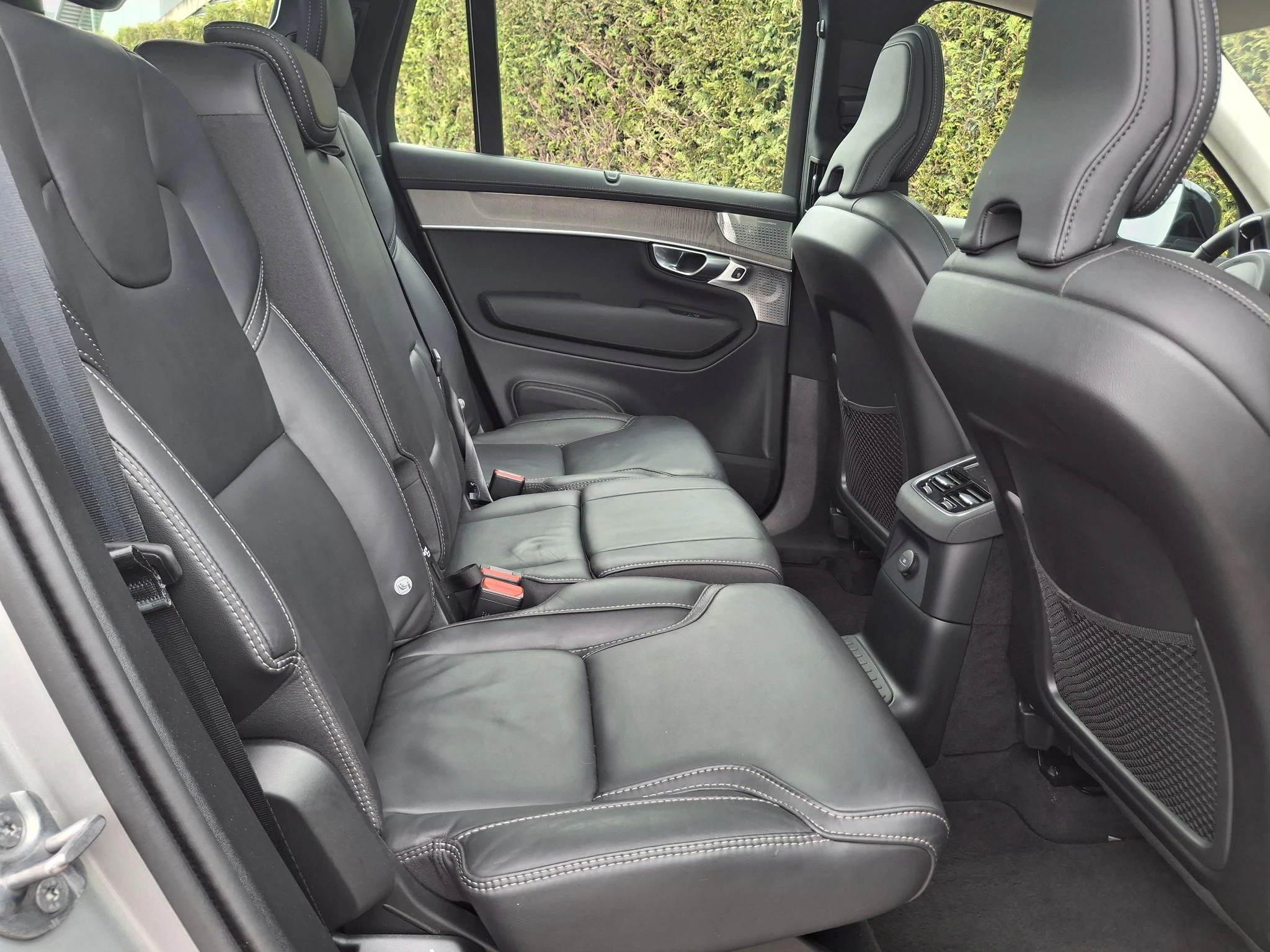 Volvo-XC90-image-33