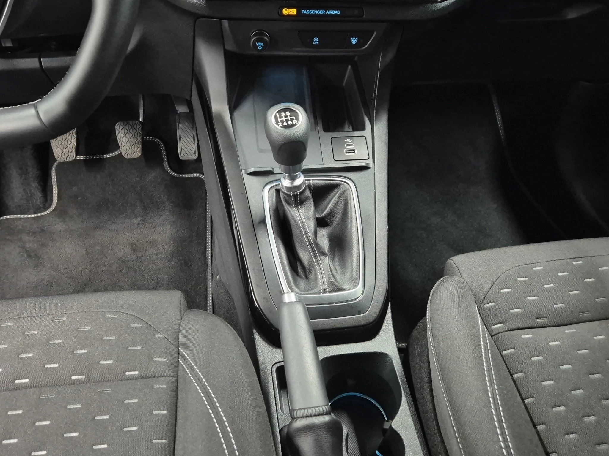Ford Puma Titanium*ACC*NAVI*RFK*SHZ*LRHZ