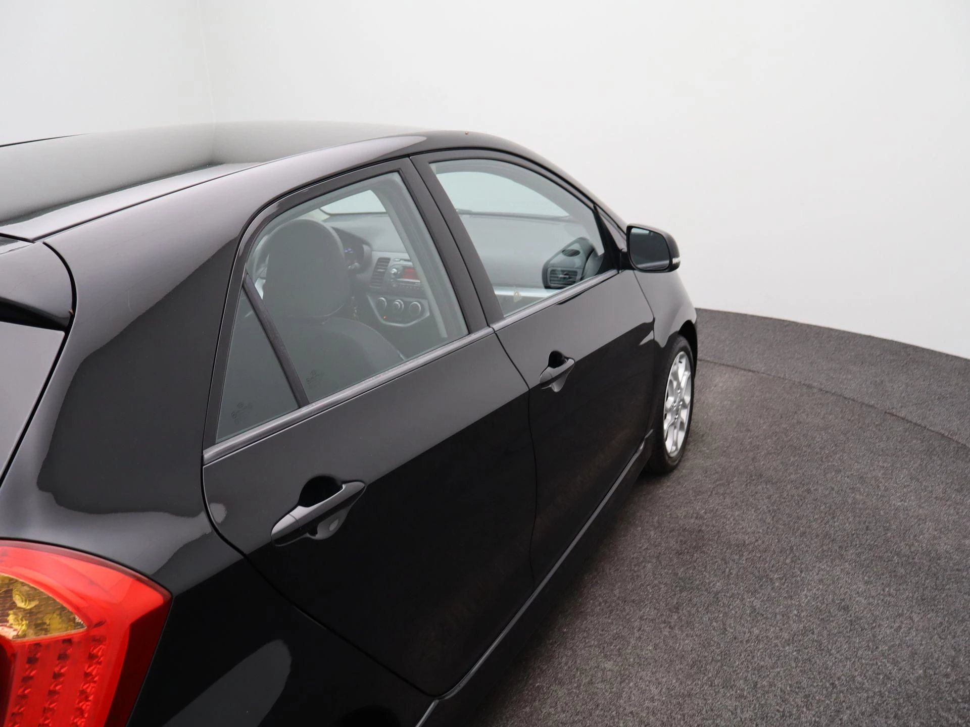 Kia-Picanto-image-35