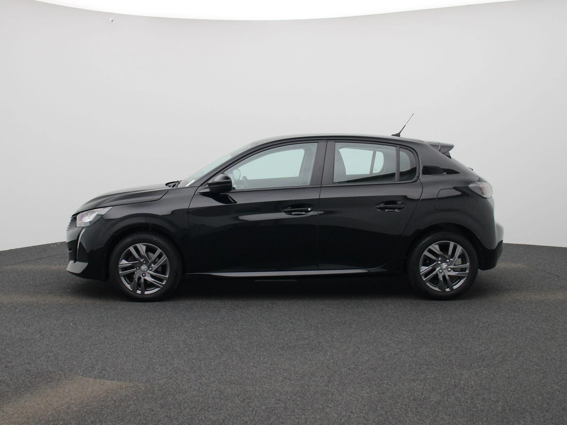 Peugeot-208-image-3