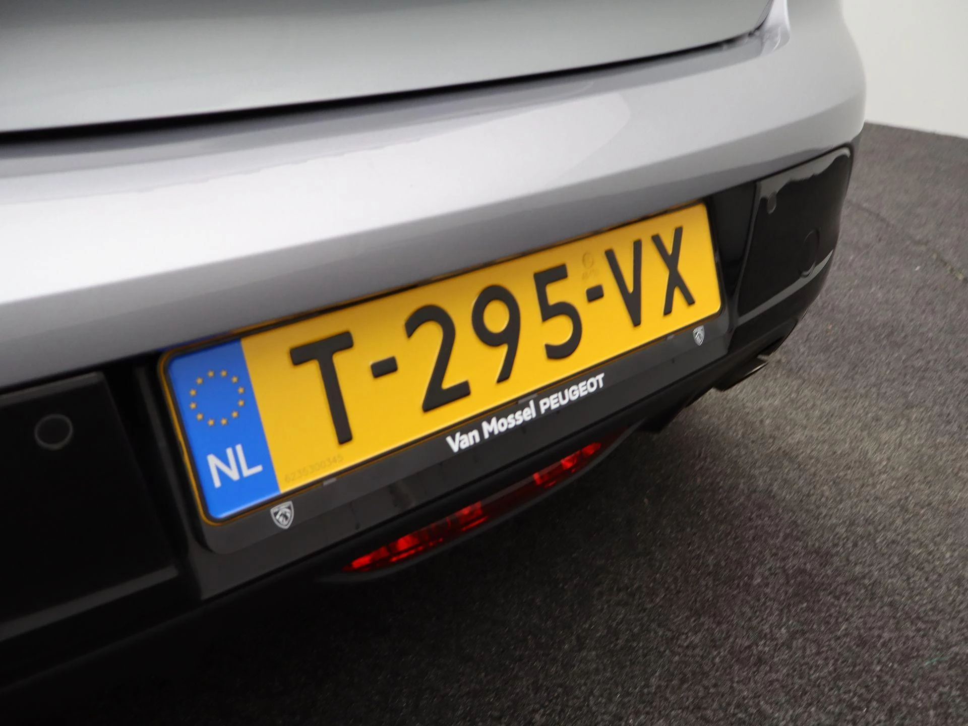 Peugeot 208 1.2 PureTech 100 Allure