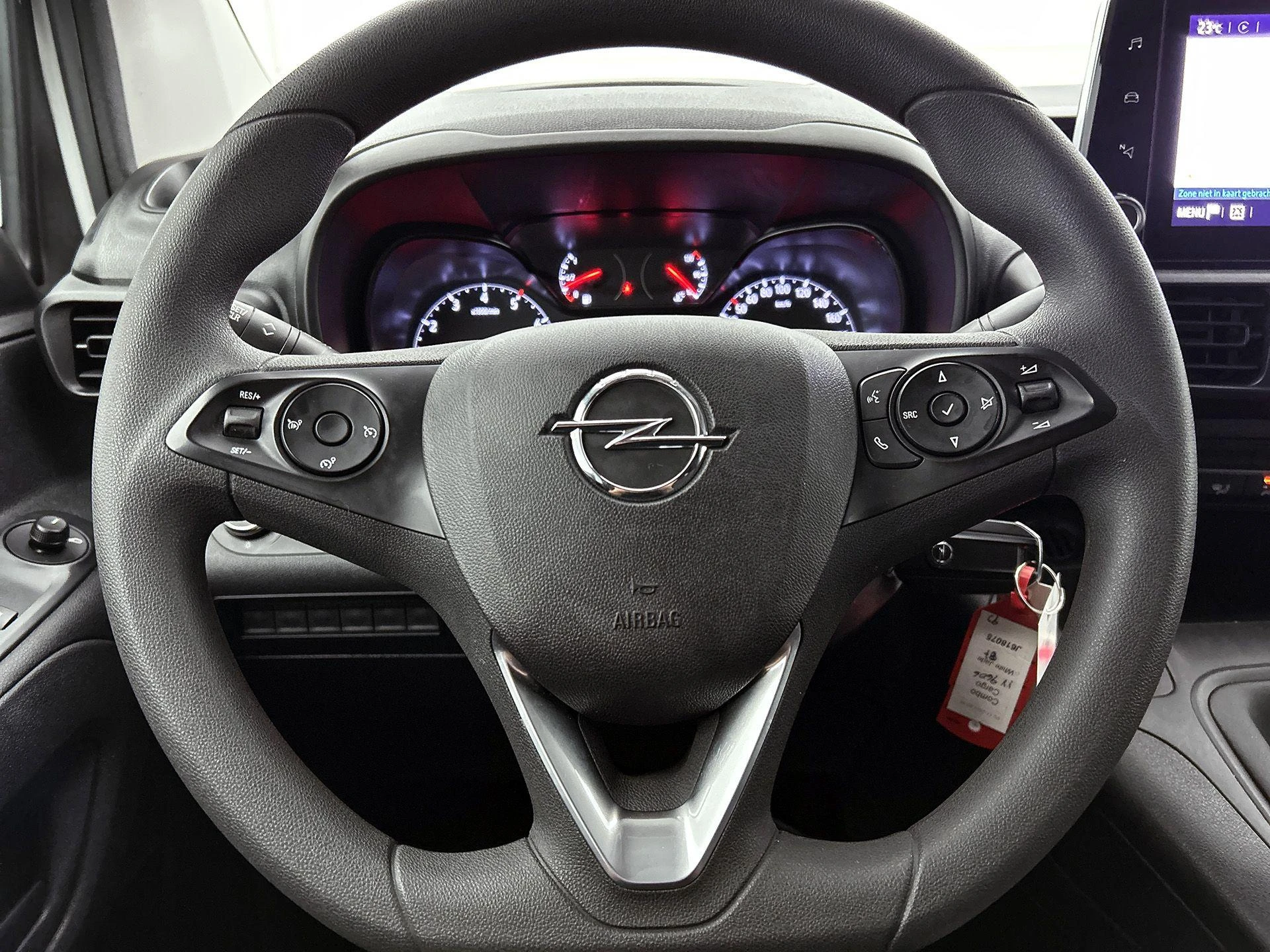 Opel-Combo-image-23