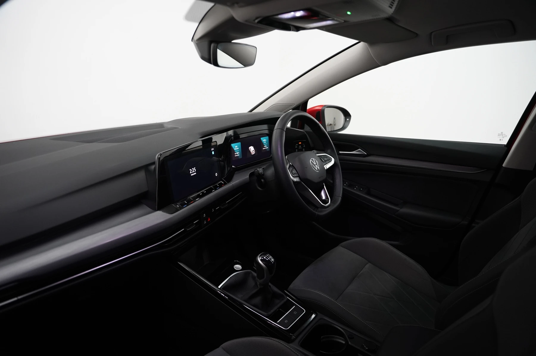 Volkswagen-Golf-image-1
