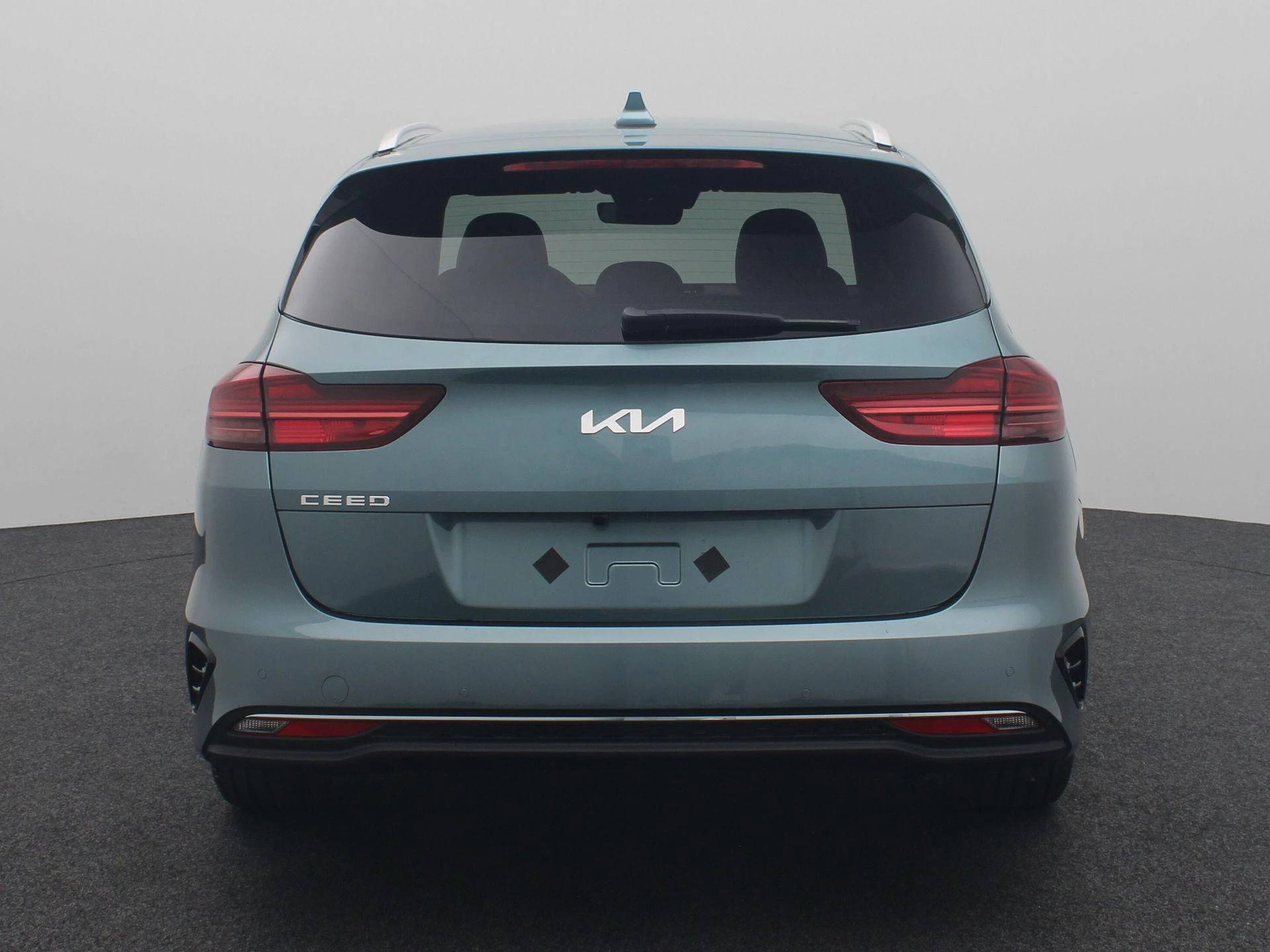 Kia-Ceed Sportswagon-image-4