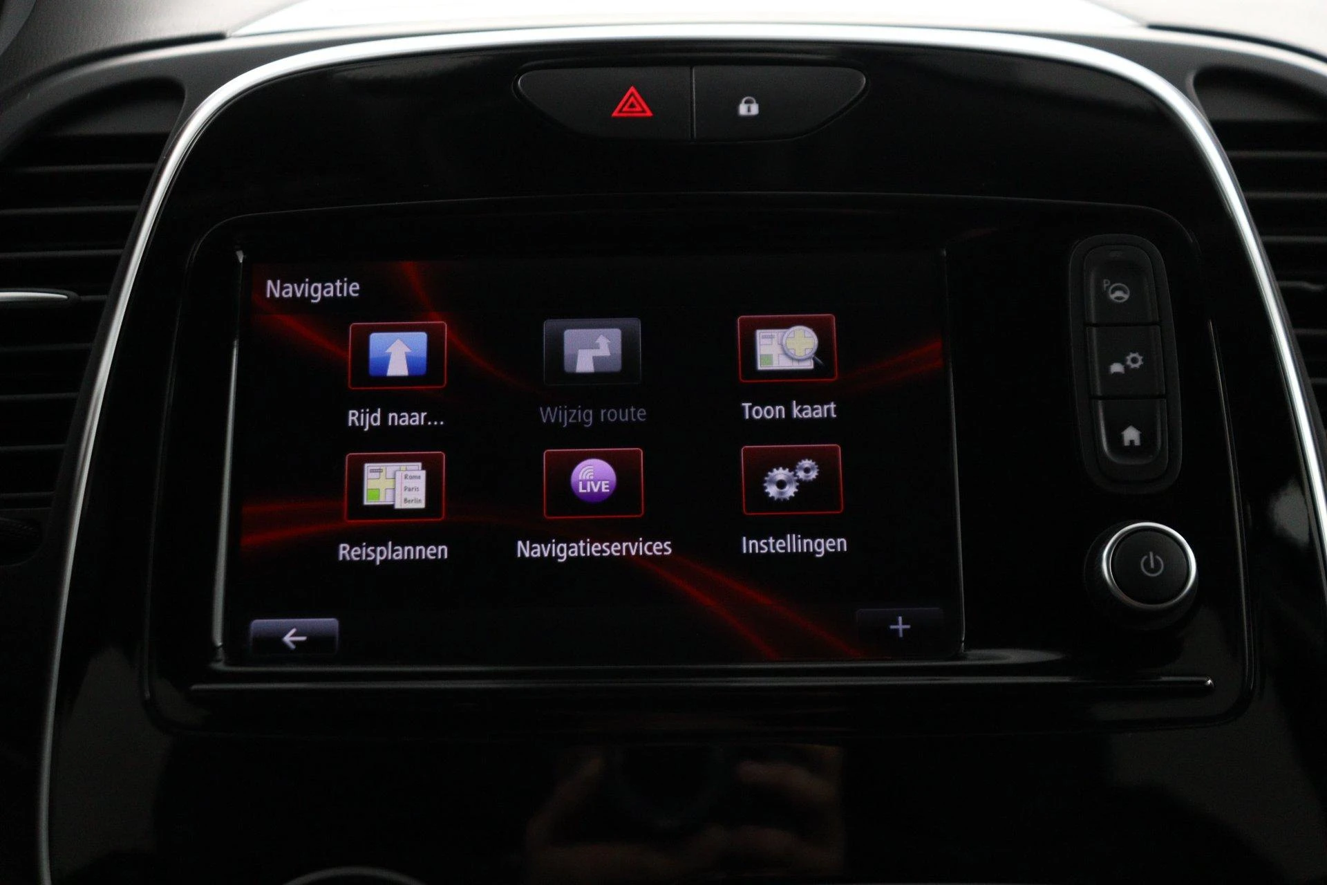 Renault-Captur-image-40
