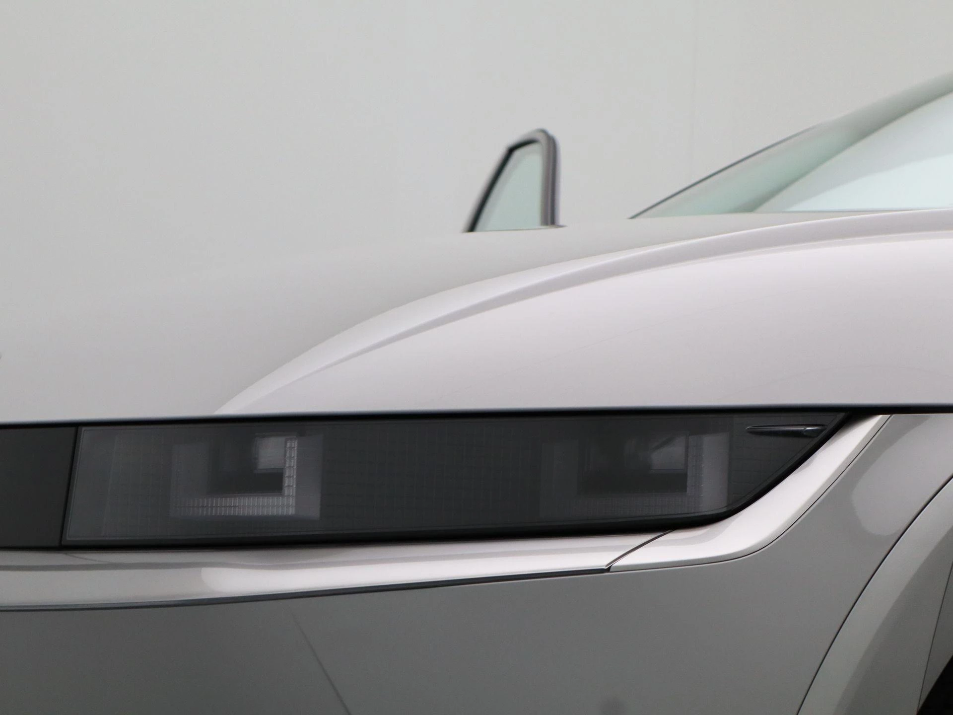 Hyundai-IONIQ 5-image-13