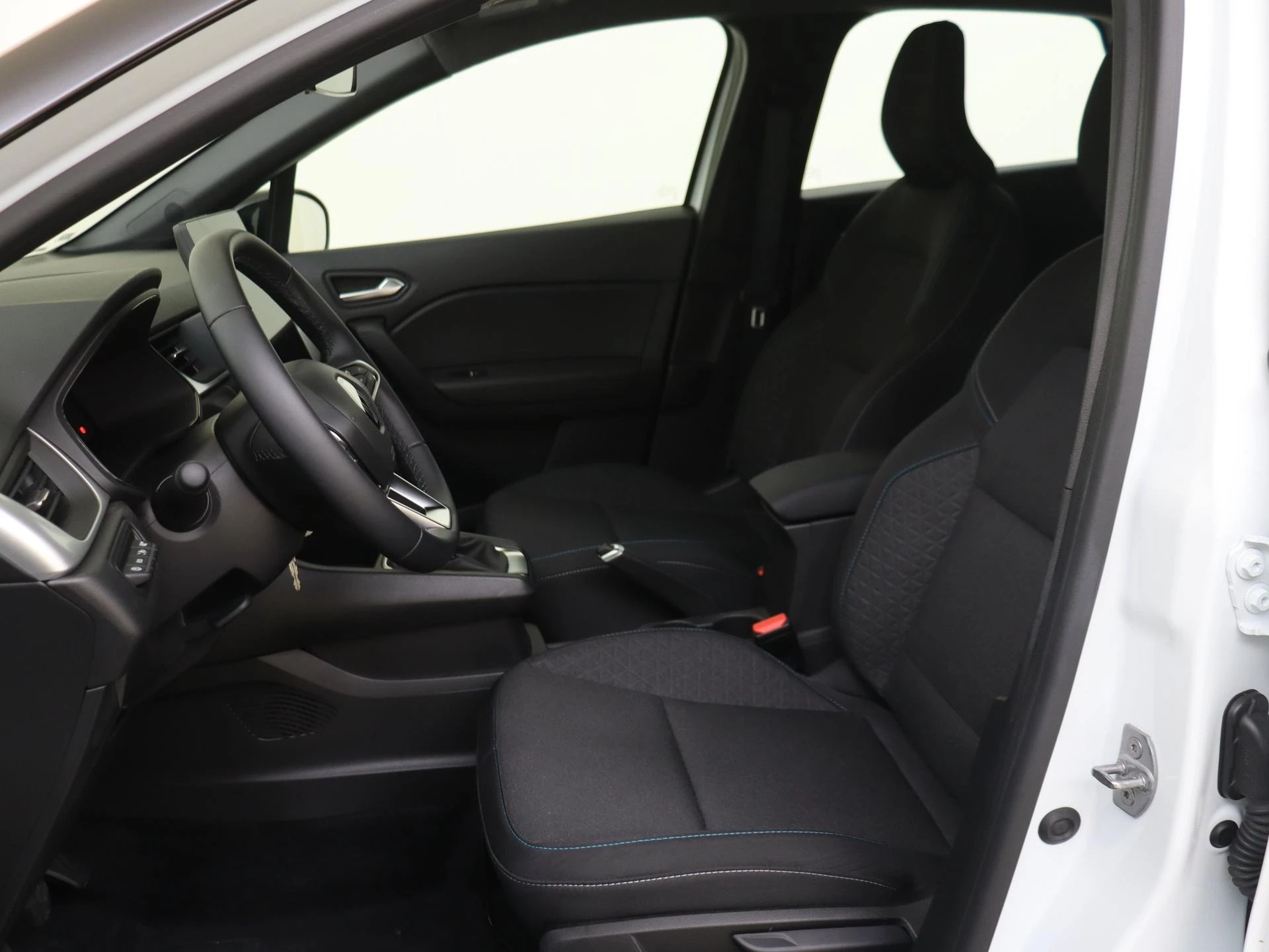 Renault-Captur-image-14