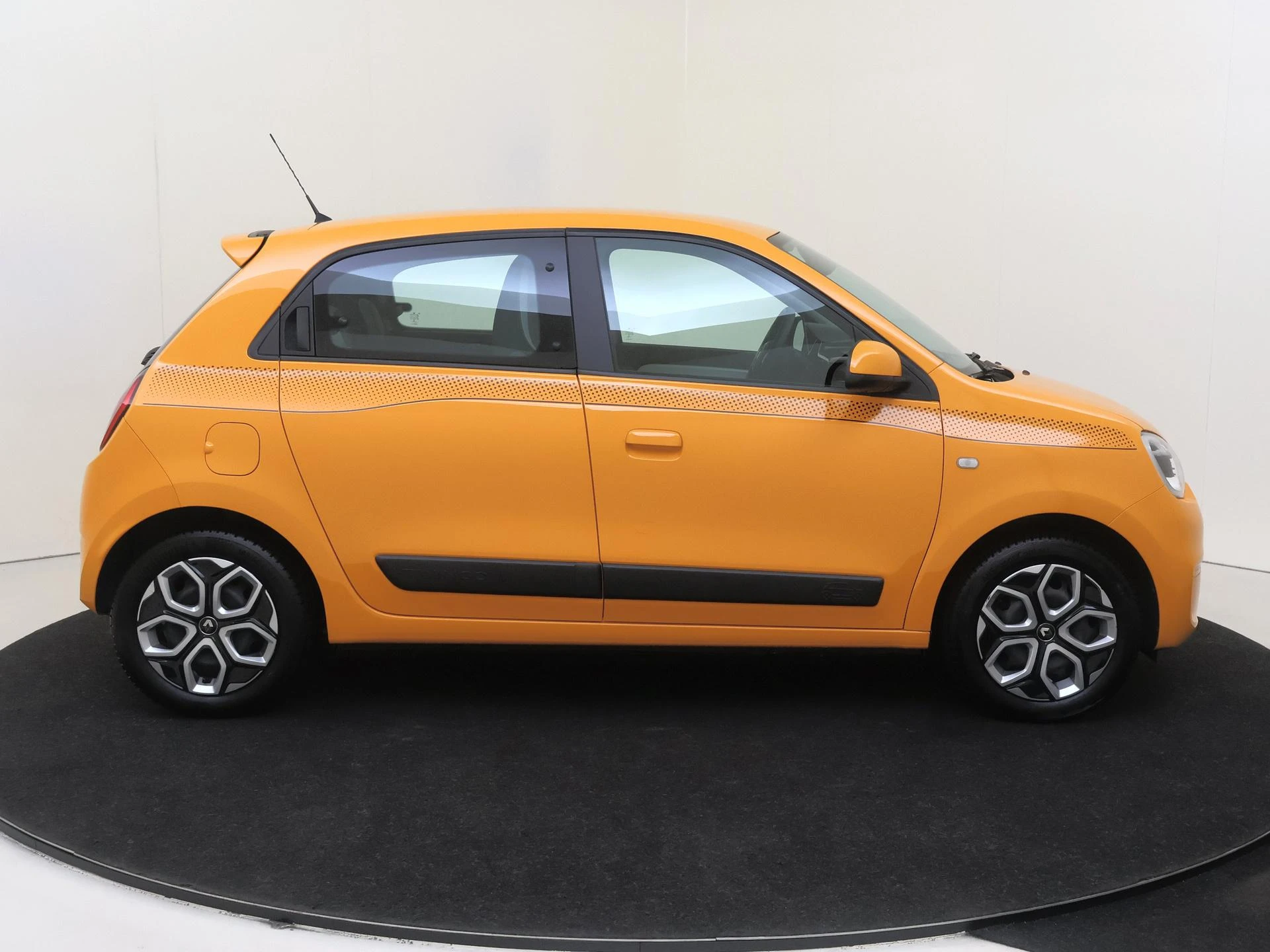 Renault-Twingo-image-8