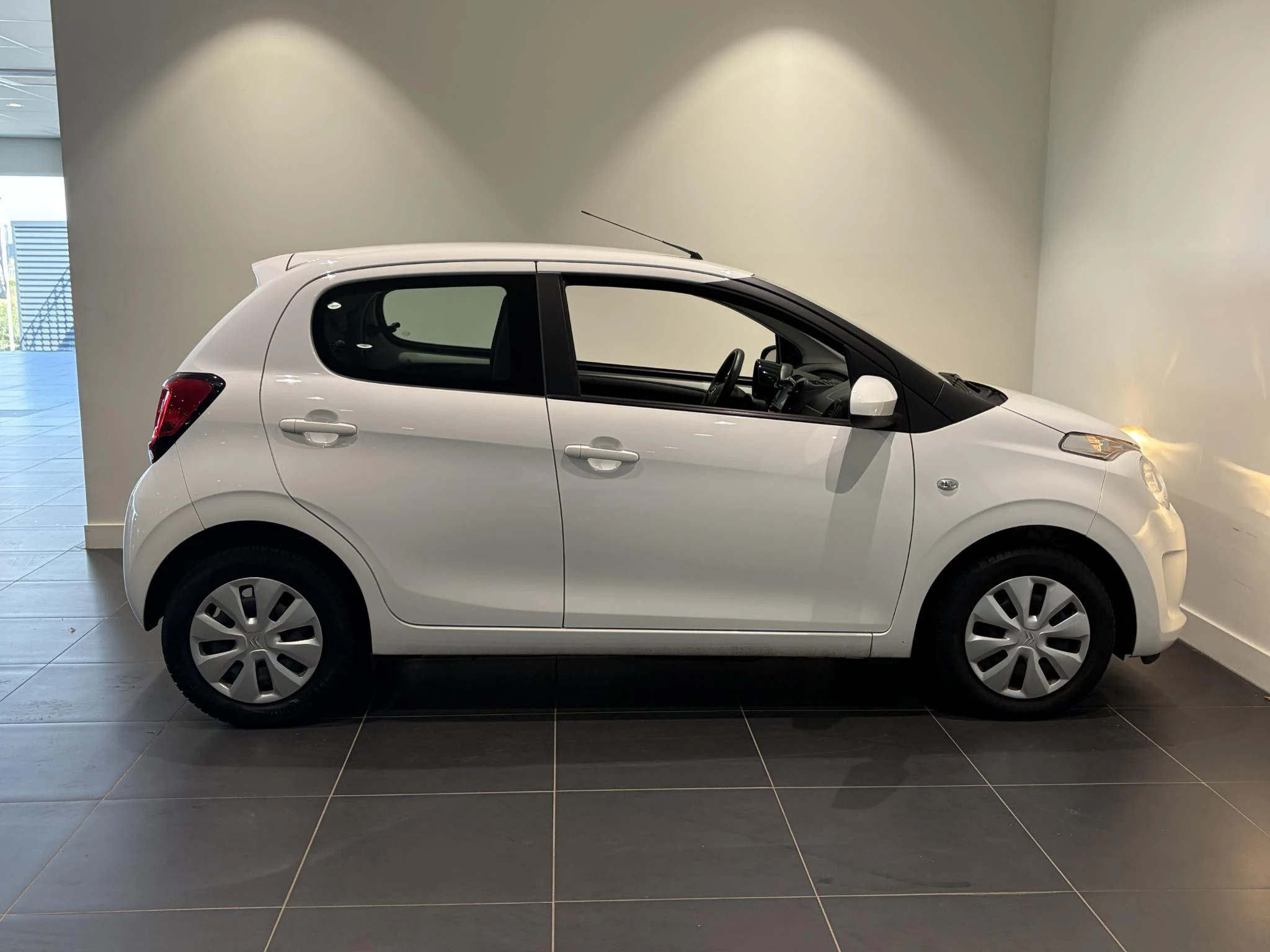 Citroën-C1-image-6