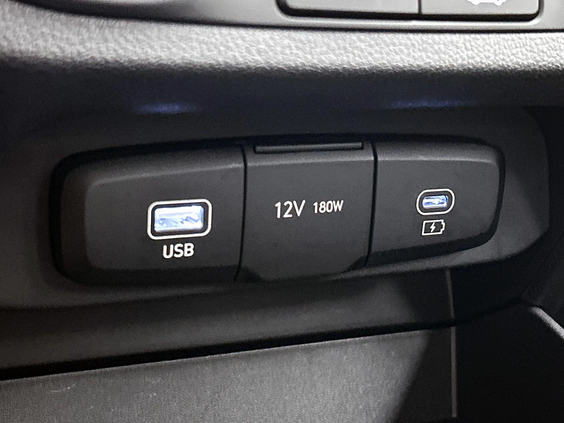 Hyundai-i10-image-9