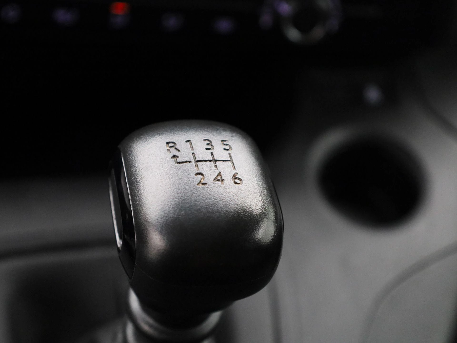 Opel-Combo Life-image-17