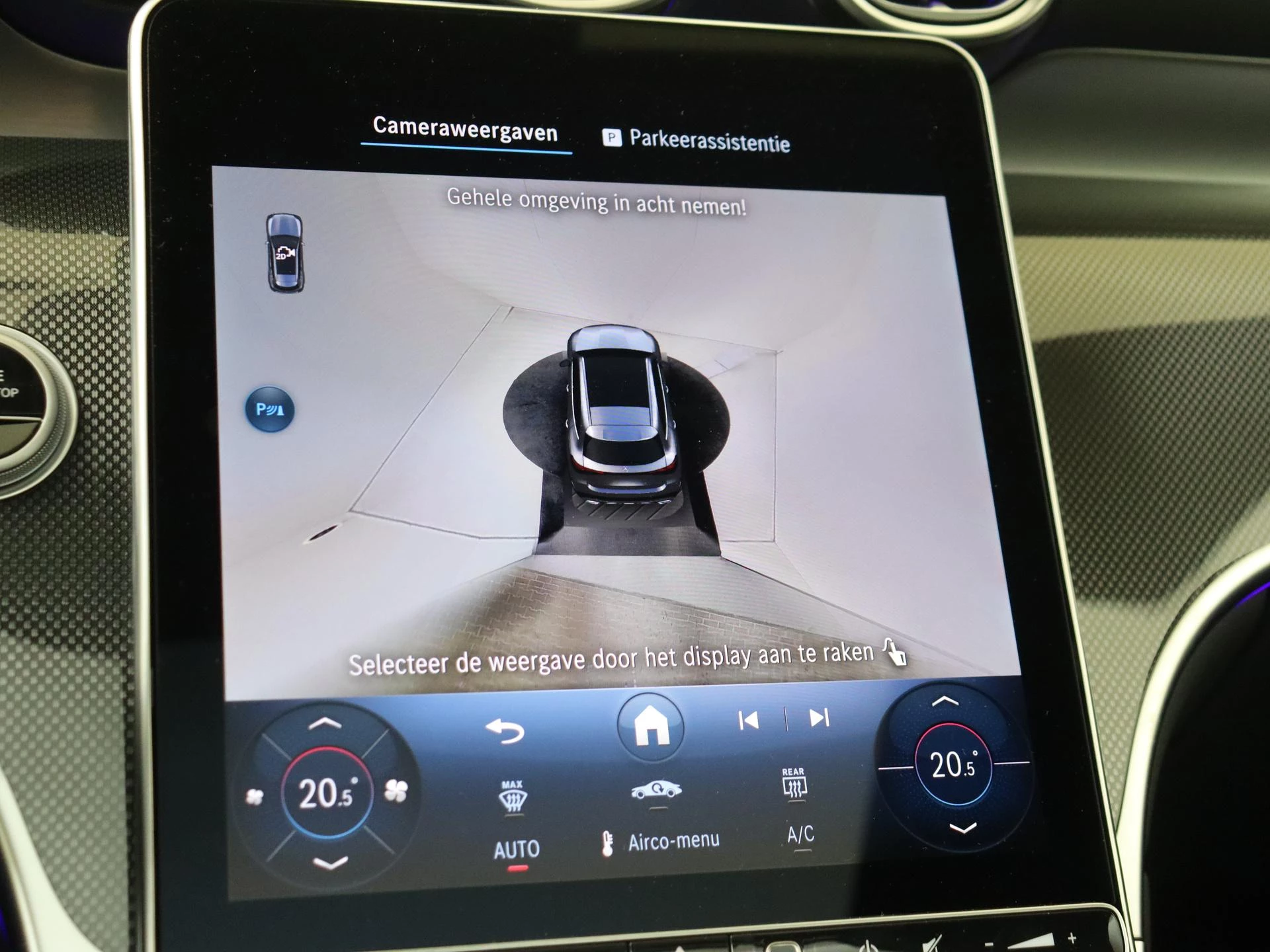 Mercedes-Benz-GLC-image-18