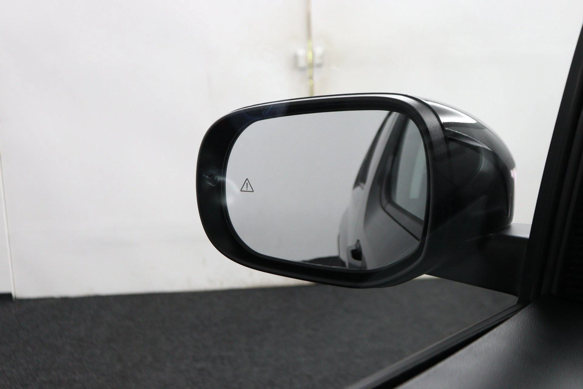 Hyundai-Inster-image-63