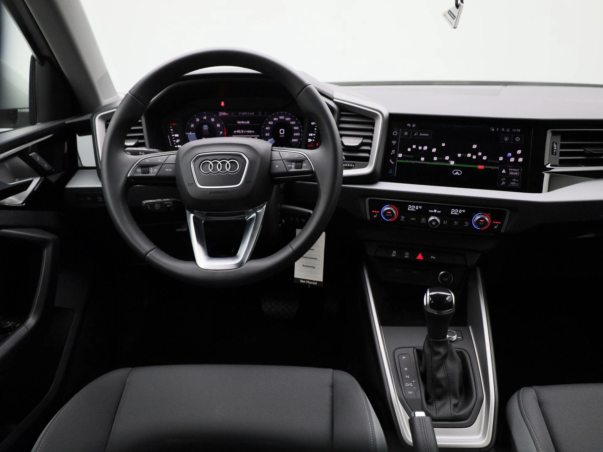 Audi-A1 Sportback-image-6