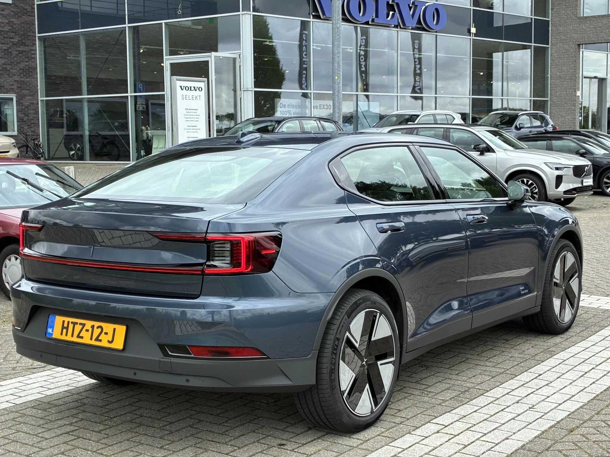 Polestar 2 Standard Range Single Motor 70 kWh