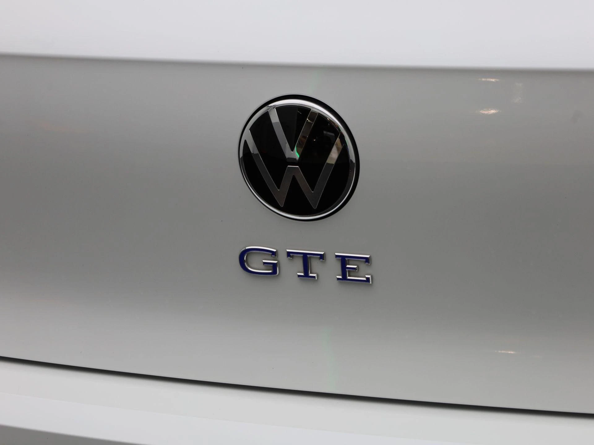 Volkswagen-Golf-image-48