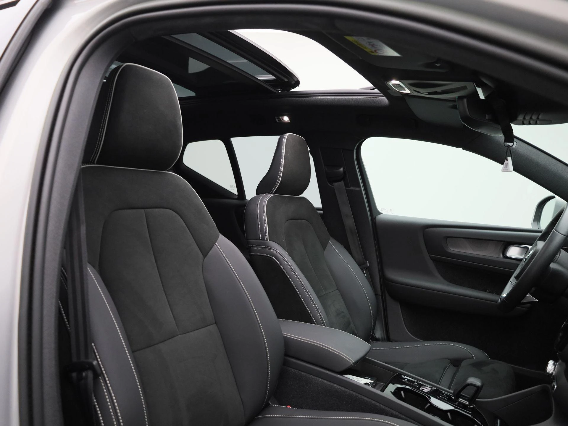 Volvo-XC40-image-42