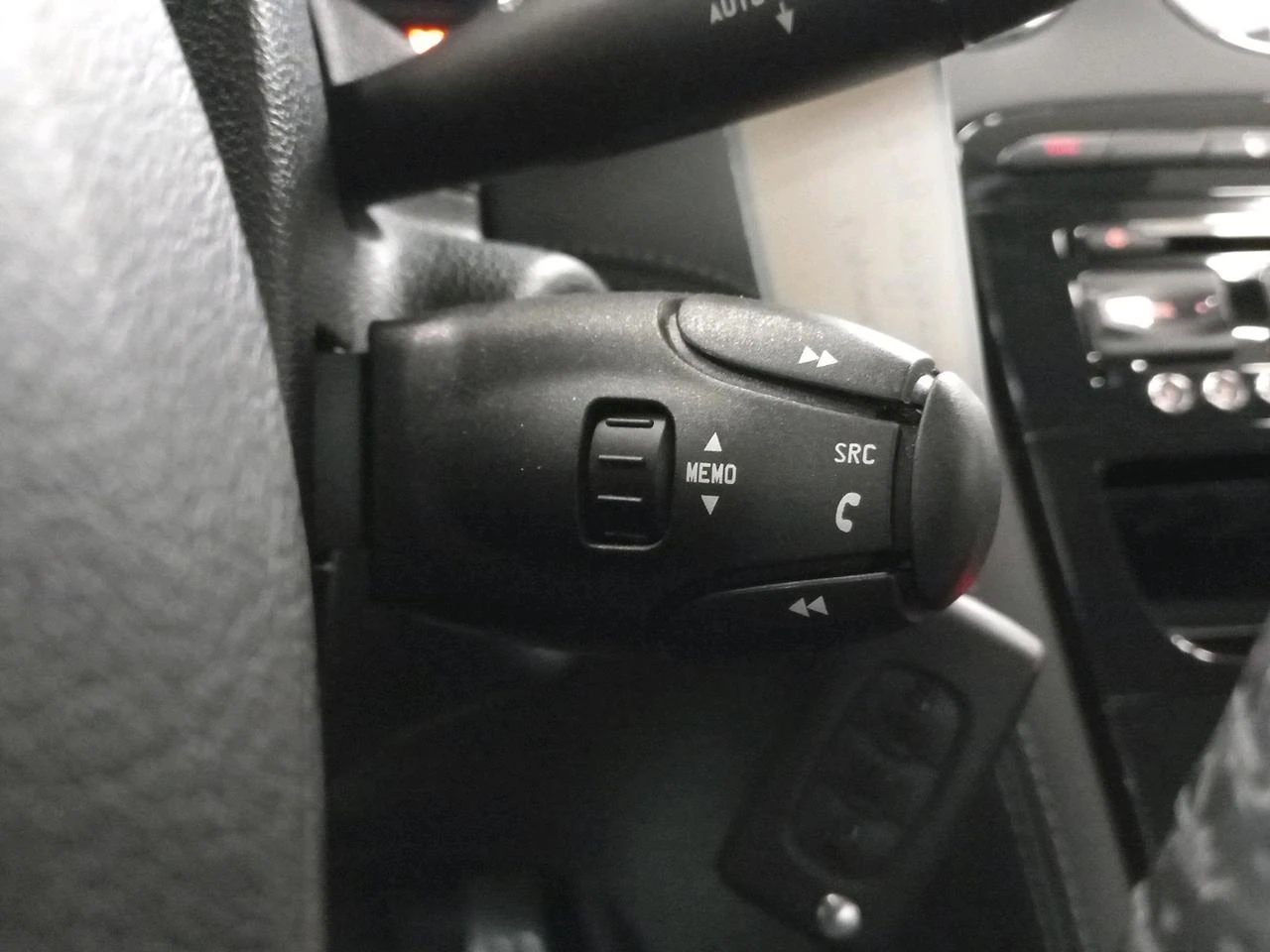 Peugeot-RCZ-image-18