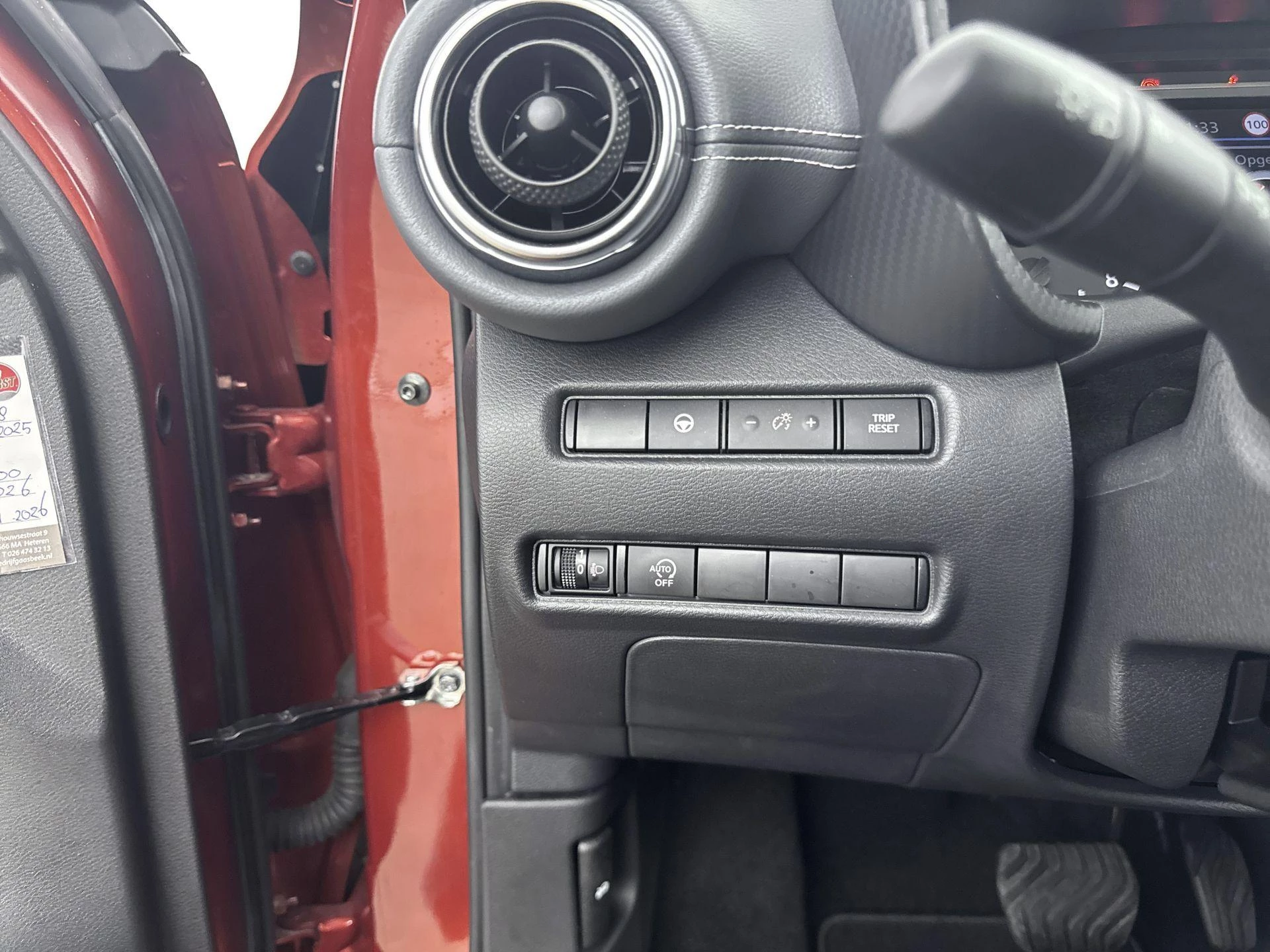 Nissan Juke 1.0 DIG-T N-Connecta 117PK